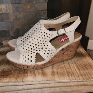 POP Natural Linen "Tamassa" Wedge Sandal, Size 10M